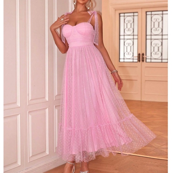 Classic Baby Pink Swiss Dot Formal Party Wedding Maxi Dress - Picture 3 of 7